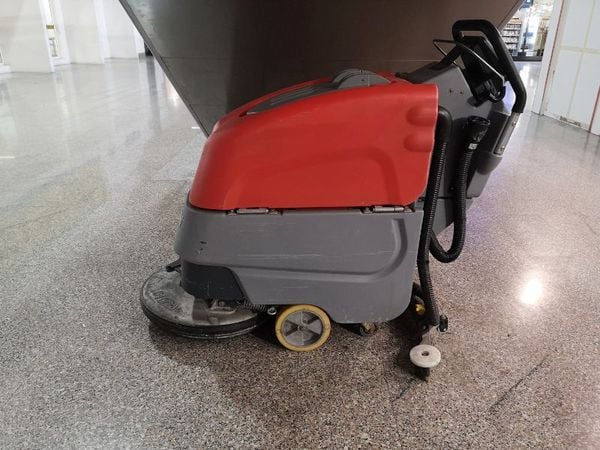 Quy trình bảo dưỡng máy chà sàn đơn chuẩn, nhanh, gọn